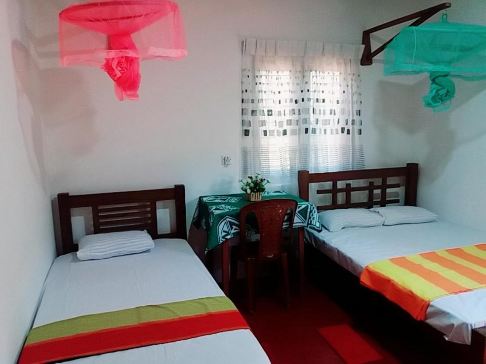 Hello Home Stay Habarana Ngoại thất bức ảnh